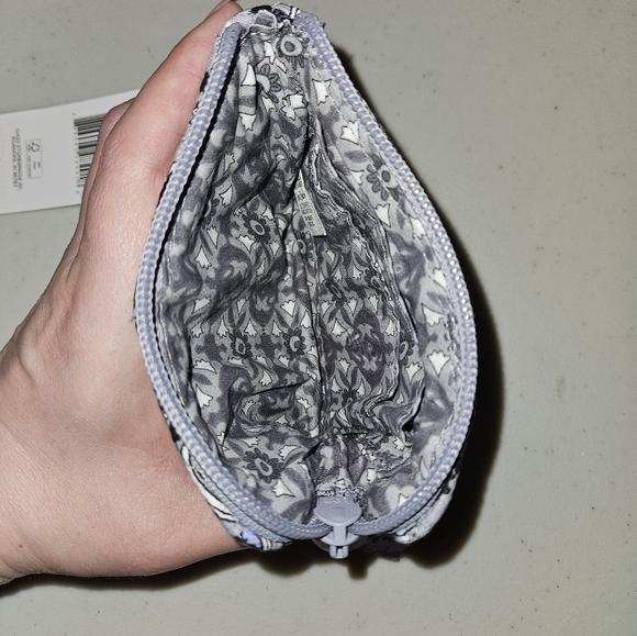 Vera Bradley Clip & Zip Mini Pouch Wallet NWT - Picture 2 of 2